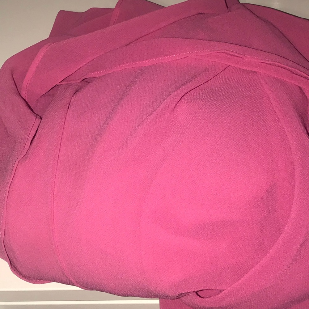 Pink skirt. - Picture 4 of 5